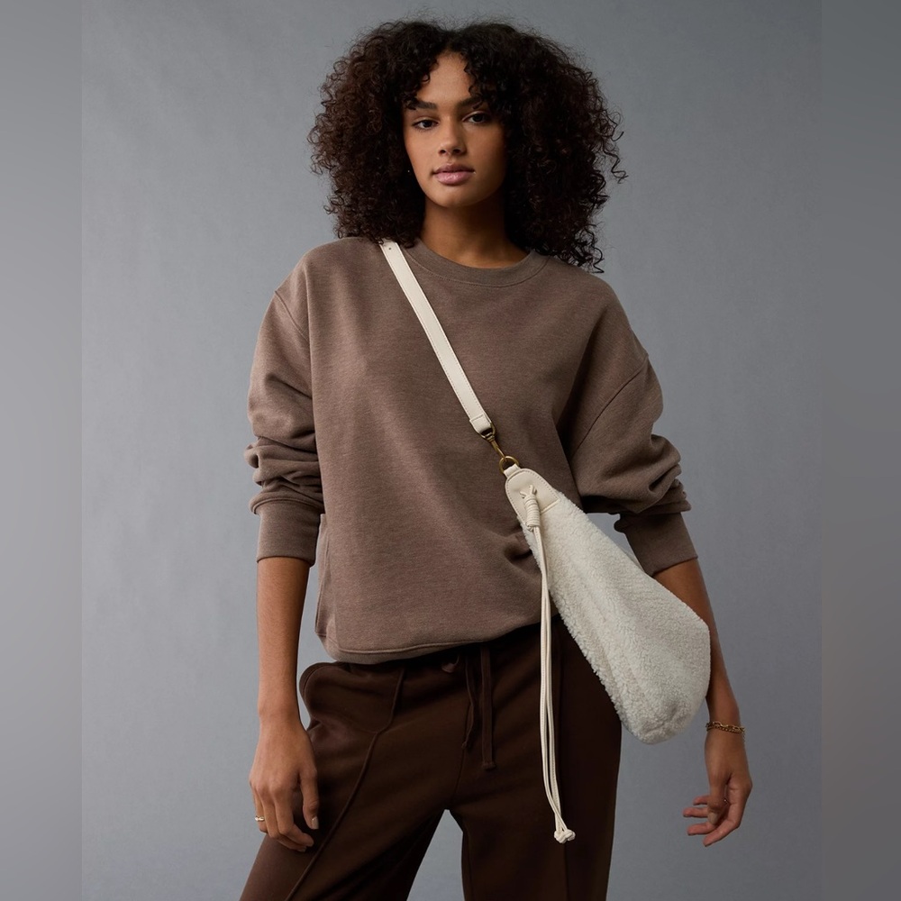 NWT American Eagle Sherpa Crescent Bag
